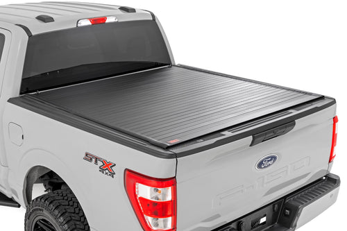 Cubierta de Caja Rígida Enrollable | 5'7" Bed | Ford F-150 (15-26)/F-150 Lightning (22-26)