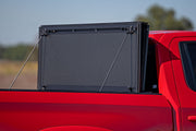 Cubierta de Caja Rígida Tri-Plegable Abatible | 5'10" Bed | Chevy/GMC Sierra 1500 (19-26)/Silverado 1500 (19-26)