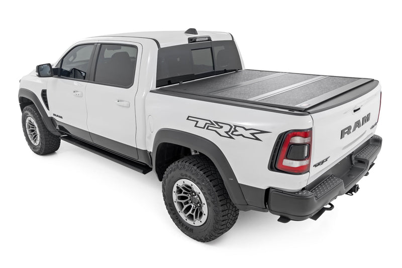 Tapa de Caja Low Profile para Ram 1500 (19-26)/1500 TRX (21-24)