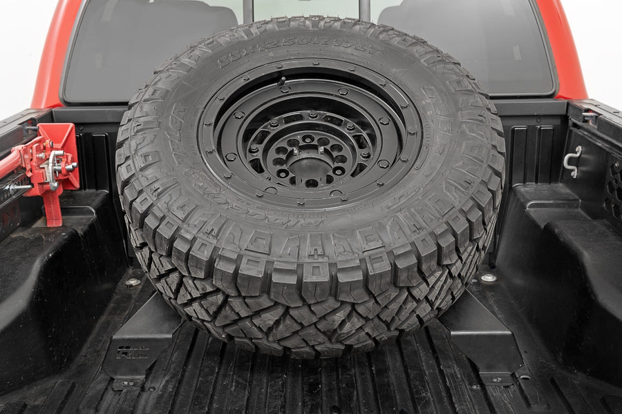 Portallanta Montado en Caja | Universal (5x5.5 6x5.5 6x135 & 5x5.0 Bolt Patterns)