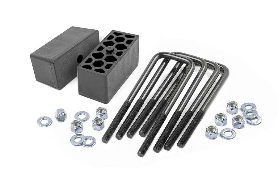 2.5 Inch Kit de Bloques y Grilletes en U | Chevy/GMC 1500 (99-25)