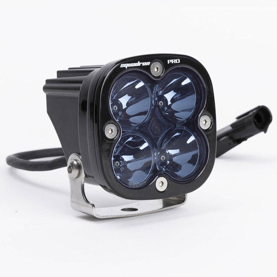 Luz auxiliar LED Baja Designs Squadron Pro Infrared LED Light Pod - Universal (Light Pattern: Work/Scene, IR Wavelength: 850nm)