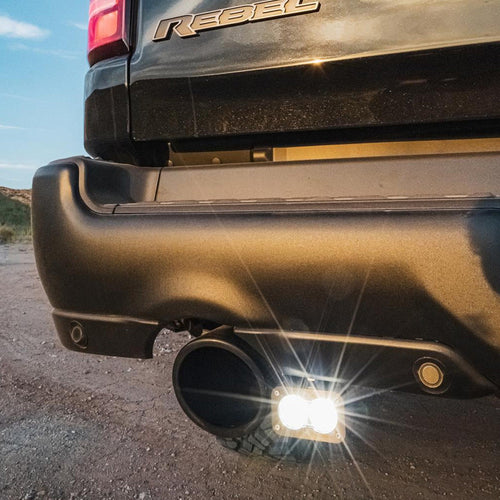 Luz Auxiliar LED Baja Designs RAM S2 Sport Dual Reverse kit de luces | RAM 2019-24 1500 NOTE: Rebel
