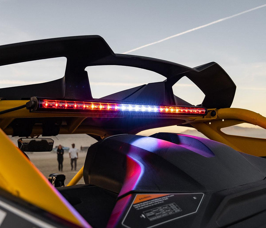 Luz trasera LED Baja Designs Can-Am Maverick R RTL Kits - Can-Am Maverick R 2024-2026 (Kit: RTL-B, Turn Signal: No)
