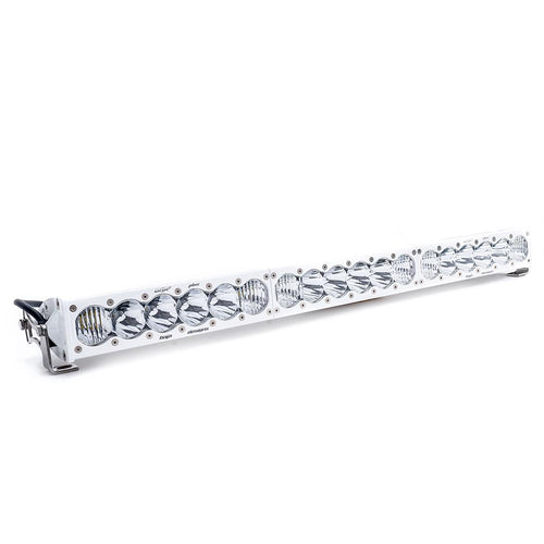Barra de luz LED Baja Designs OnX6+ White Straight LED Light Bar - Universal (Size: 30 Inch, Light Pattern: Driving/Combo, Color: Clear)