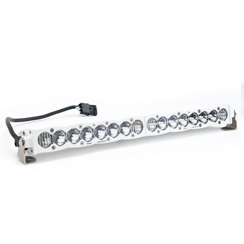 Barra de luz LED Baja Designs S8 White Straight LED Light Bar - Universal (Size: 20 Inch, Light Pattern: Driving/Combo, Color: Clear)