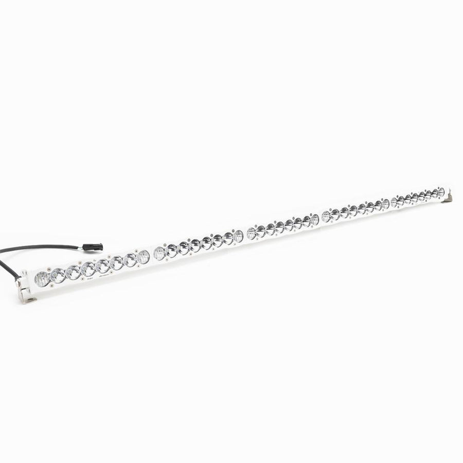Barra de luz LED Baja Designs S8 White Straight LED Light Bar - Universal (Size: 50 Inch, Light Pattern: Driving/Combo, Color: Clear)