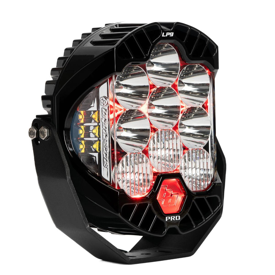 Luz auxiliar LED Baja Designs LP9 Pro LED Auxiliary Light Pod - Universal (Light Pattern: Driving/Combo, Color: Clear, Backlight: Red)