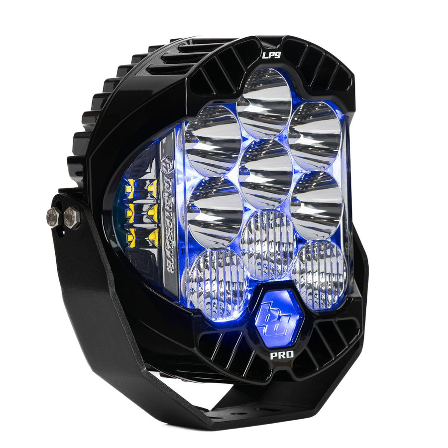Luz auxiliar LED Baja Designs LP9 Pro LED Auxiliary Light Pod - Universal (Light Pattern: Driving/Combo, Color: Clear, Backlight: Blue)