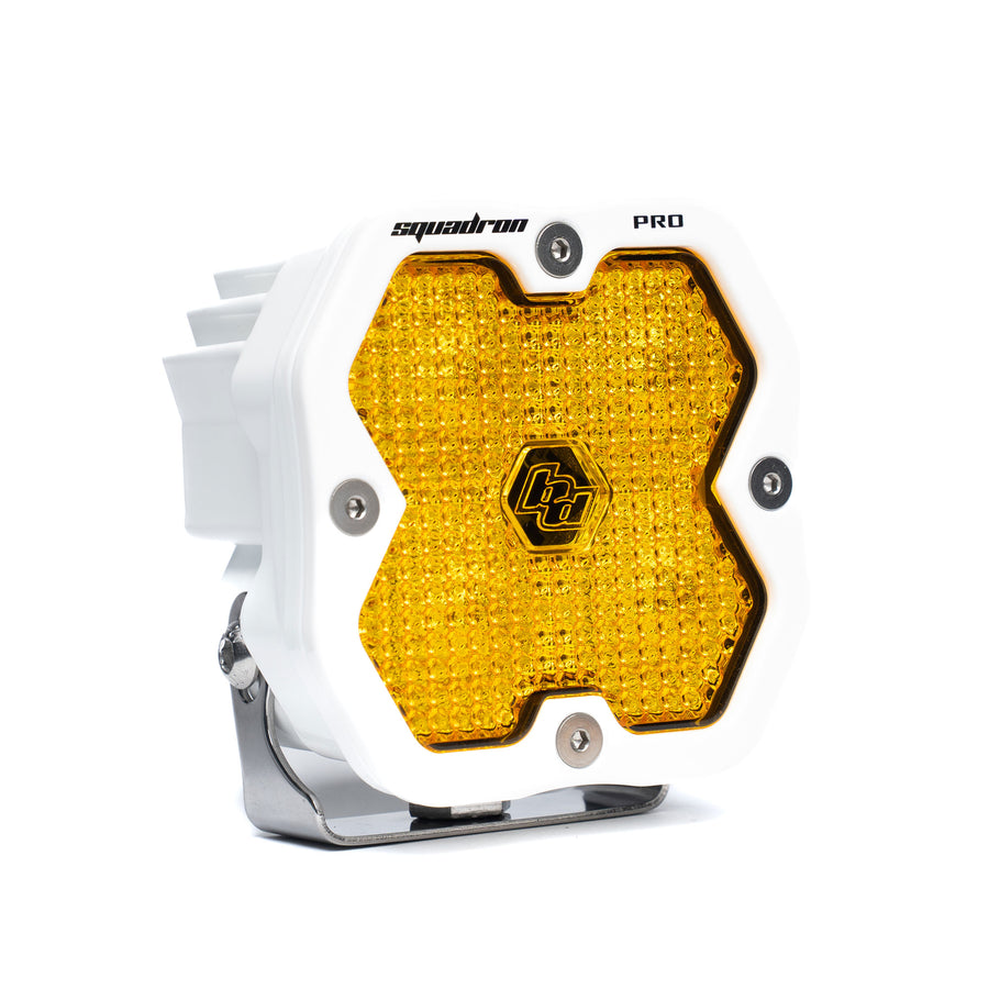 Luz auxiliar LED Baja Designs Squadron 2.0 Pro White LED Auxiliary Light Pod - Universal (Light Pattern: Work/Scene, Color: Baja Amber)