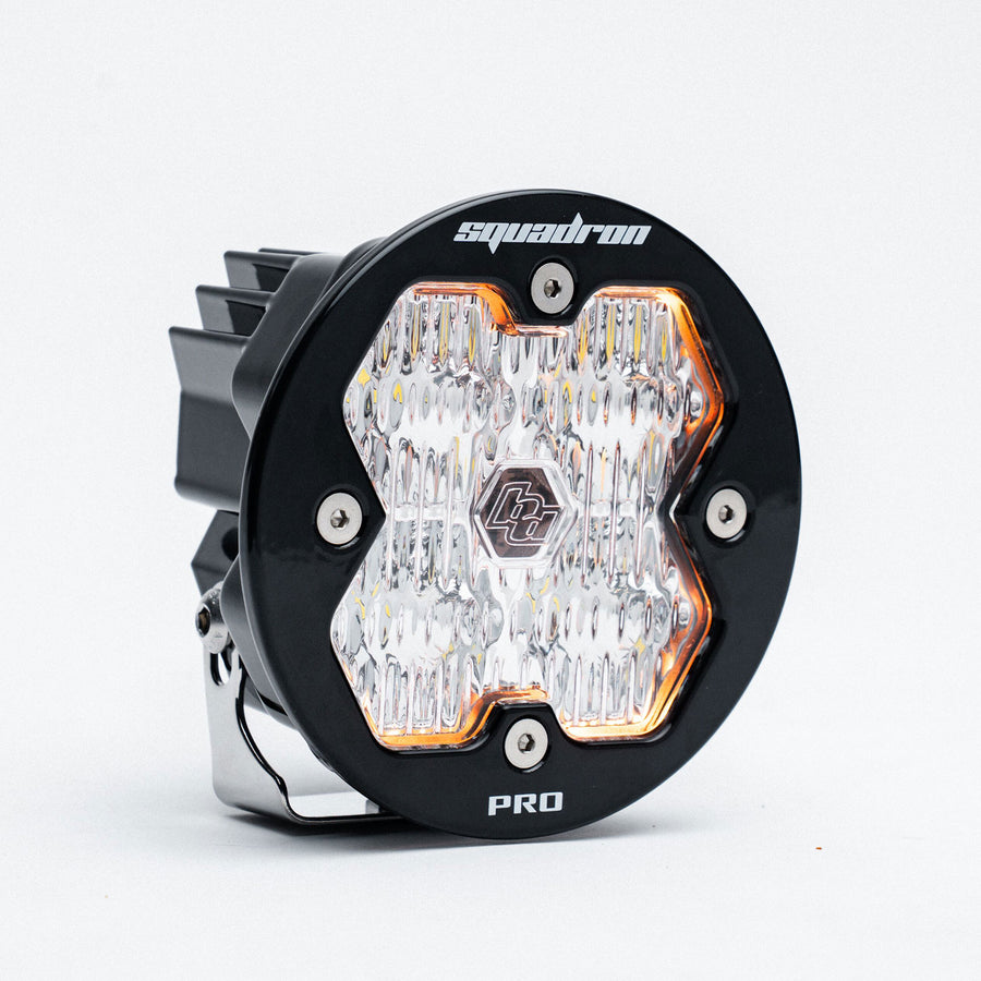 Luz auxiliar LED Baja Designs Squadron-R 2.0 Pro Black LED Auxiliary Light Pod - Universal (Light Pattern: Wide Cornering, Color: Clear)