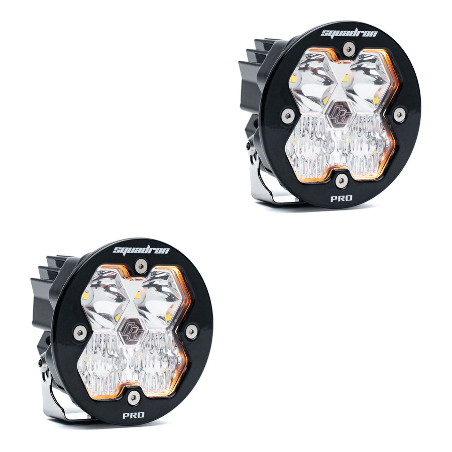 Luz auxiliar LED Baja Designs Squadron-R 2.0 Pro Black LED Auxiliary Light Pod Pair - Universal (Light Pattern: Driving/Combo, Color: Clear, Harness?: No)