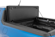 Cubierta de Caja Rígida Tri-Plegable Abatible | 4'6" Bed | Ford Maverick 2WD/4WD (22-26)