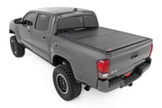 Cubierta de Caja Rígida Tri-Plegable Abatible | 5' Bed | Toyota Tacoma 2WD/4WD (2005-2015)