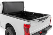 Cubierta de Caja Rígida Tri-Plegable Abatible | 6'10" Bed | Ford F-250/F-350 Super Duty (17-26)
