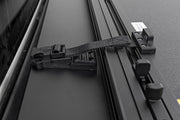 Cubierta de Caja Rígida Tri-Plegable Abatible | 6'10" Bed | Ford F-250/F-350 Super Duty (17-26)