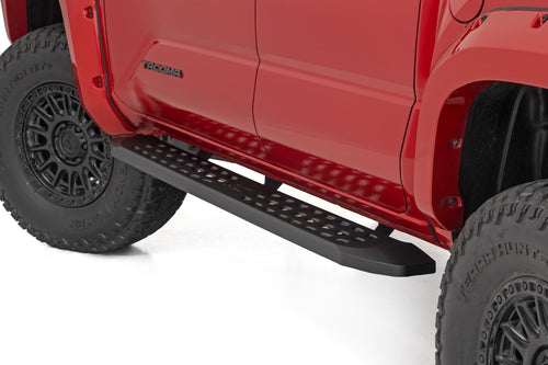 RPT2 Estribo | Cabina Doble | Negro | Toyota Tacoma 2WD/4WD (2024-2026)