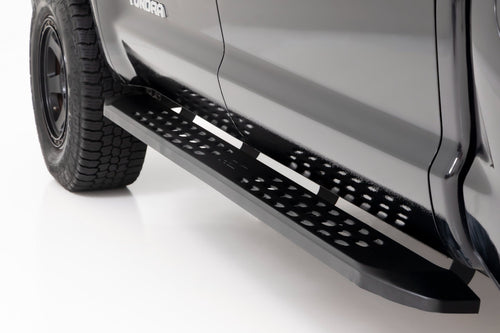 RPT2 Estribo | Cabina Crew | Negro | Toyota Tundra 2WD/4WD (2007-2021)
