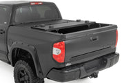 Cubierta de Caja Rígida de Perfil Bajo | 5'7" Bed | Toyota Tundra 2WD/4WD (2007-2021)