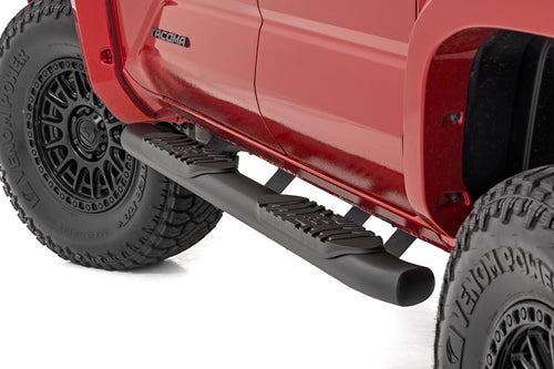 Estribo Tubular Ovalado | Cabina Doble | Negro | Toyota Tacoma 2WD/4WD (2024-2026)
