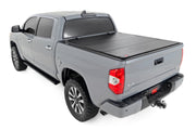Cubierta de Caja Rígida Tri-Plegable Abatible | 5'7" Bed | Toyota Tundra 2WD/4WD (07-21)