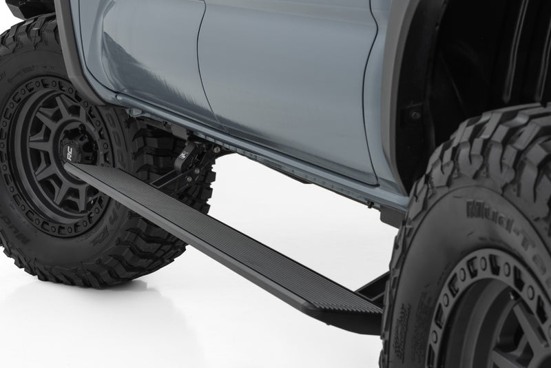 Estribos Electricos Cabina Doble | Toyota Tacoma 2WD/4WD (2005-2023)