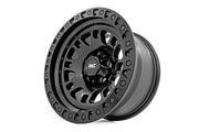Rough Country 82 Serie Rin | Una Pieza | Negro Semi Brillante | 17x9 | 5x5 | -12mm
