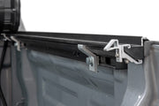 Cubierta de Caja Rígida Enrollable | 5'7" Bed | Toyota Tundra 2WD/4WD (2007-2021)