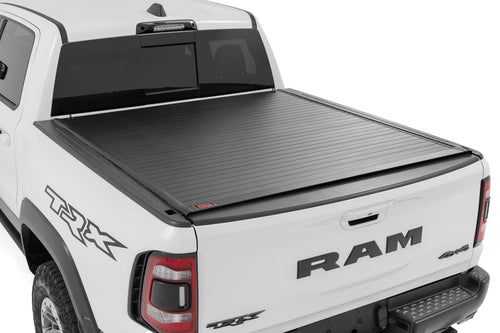 Cubierta de Caja Rígida Enrollable | 5'7" Bed | Ram 1500 (19-26)/1500 TRX (21-24)