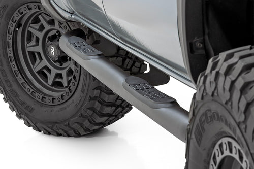 Estribos Nerf 3-Pulgadas Tube | Cabina Doble | Toyota Tacoma 2WD/4WD (2005-2023)