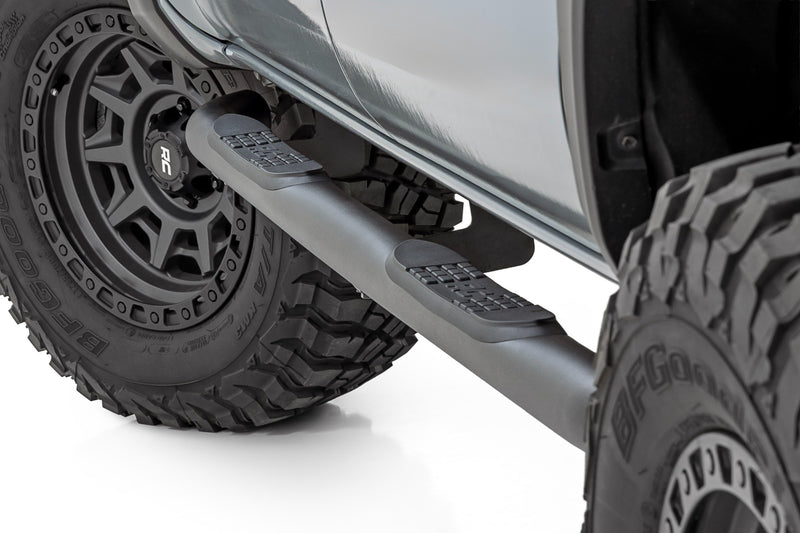 Estribos Nerf 3-Pulgadas Tube | Cabina Doble | Toyota Tacoma 2WD/4WD (2005-2023)