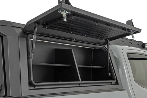 Contenedor con Repisa Lateral para Tapa de Caja | Passengers Side | Toyota Tacoma (16-23)
