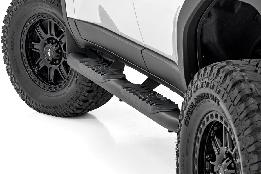 Estribos Tubulares Ovalados | Negro | Toyota Land Cruiser 4WD (2024-2026)