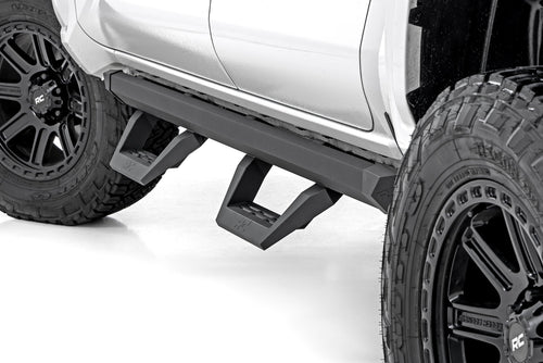 SRX2 Estribos de aluminio Ajustables | Cabina Doble | Toyota Tacoma 2WD/4WD (24-26)