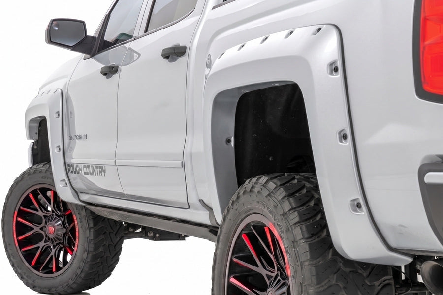 Guardabarros Pocket | 5'9" Bed | GAN Plata Ice Metallic | Chevy Silverado 1500 (14-18 & Classic)