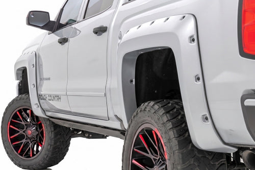 Guardabarros Pocket | 6'7" & 8' Bed | GAN Plata Ice Metallic | Chevy Silverado 1500 (14-18)/2500HD