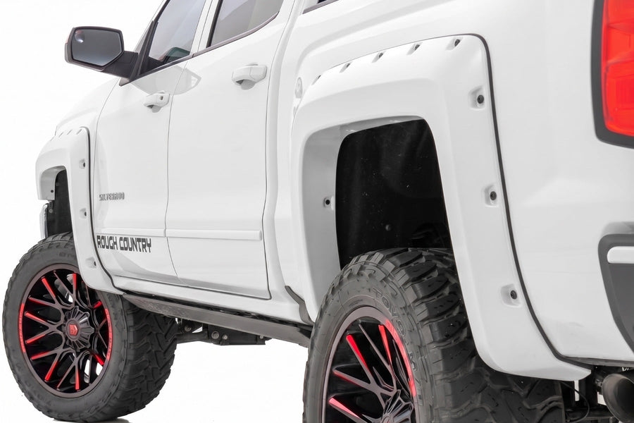 Guardabarros Pocket | 6'7" & 8' Bed | GAZ Summit Blanco | Chevy Silverado 1500 (14-18)/2500HD (15-19)