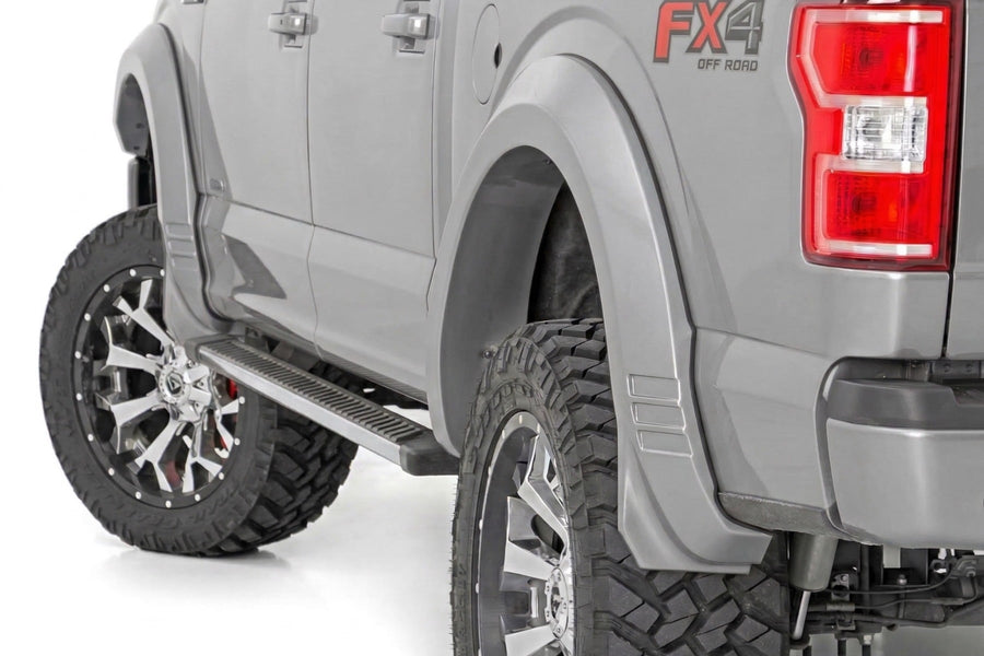Guardabarros SF1 | UX Ingot Plata Metallic | Ford F-150 2WD/4WD (18-20)