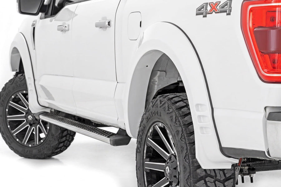 Guardabarros SF1 | YZ Oxford Blanco | Ford F-150 2WD/4WD (2021-2026)