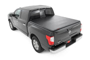 Cubierta de Caja Suave Tri-Plegable | 5'7" Bed | Nissan Titan 2WD/4WD (2017-2024)