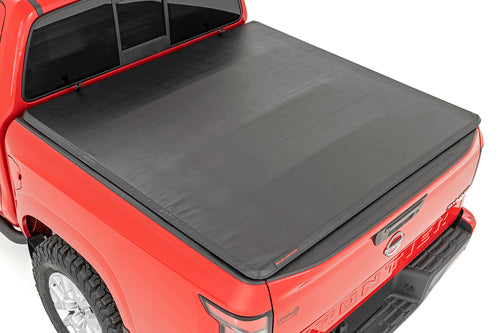 Cubierta de Caja Suave Tri-Plegable | 5' Bed | Nissan Frontier 2WD/4WD (2022-2026)
