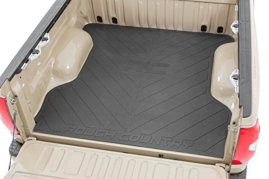 Tapete de Caja | 5'7" Bed | Logo RC | Toyota Tundra 2WD/4WD (2007-2021)