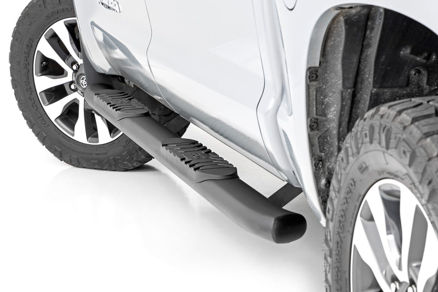Estribo Tubular Ovalado | Cabina Crew | Negro | Toyota Tundra 2WD/4WD (2007-2021)