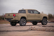 Guardabarros Sport | 4V6 Quicksand | Toyota Tacoma 2WD/4WD (2016-2023)