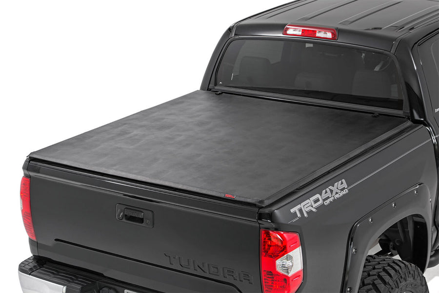 Cubierta de Caja Suave Tri-Plegable | With & W/O OE Rails | 6'7" Bed | Toyota Tundra (07-21)